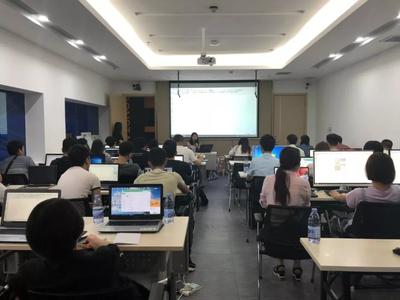 億尚家居“新技術、新標準、新模式”培訓會圓滿落幕，計算機技術賦能家居行業升級